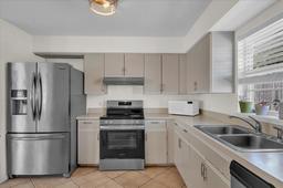 Picture of 1708 Melvin Avenue, Orlando, FL 32806