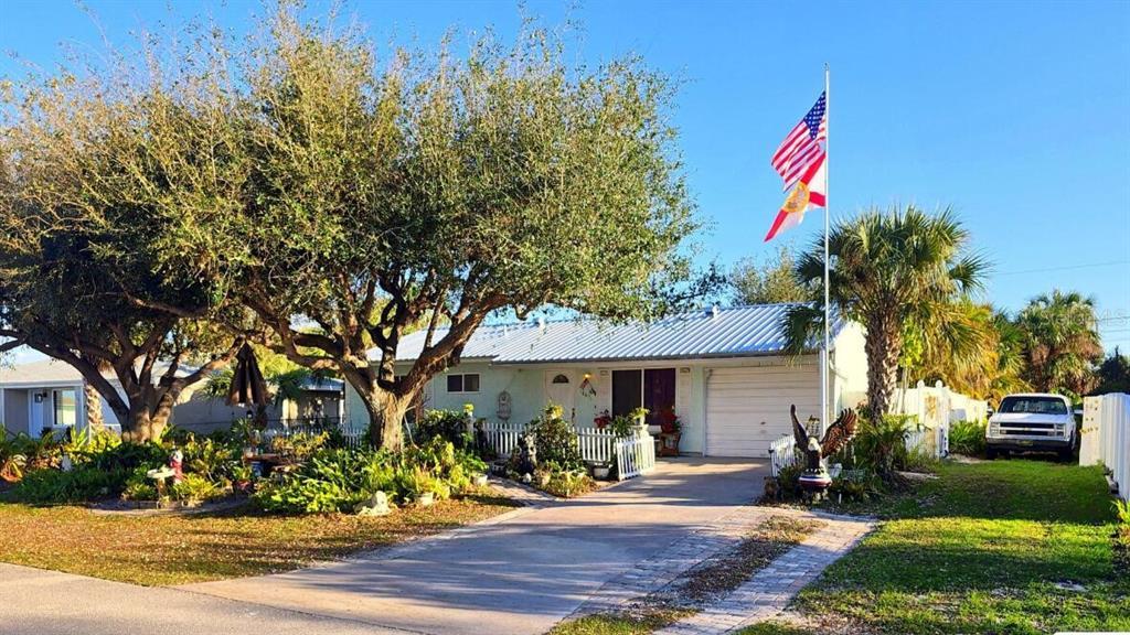 Picture of 18671 Kerrville Circle, Port Charlotte, FL 33948