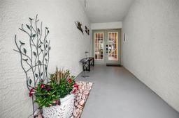 Picture of 538 Walden Court, Dunedin, FL 34698