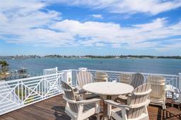 Picture of 110 10Th Street S, Bradenton Beach, FL 34217