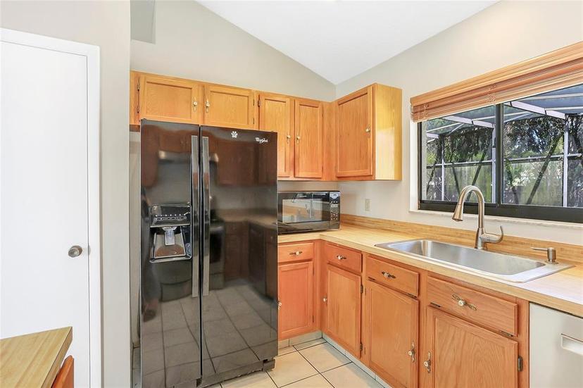 Picture of 1072 Weaver Drive, Oviedo FL 32765
