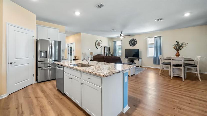 Picture of 8033 Penrose Place, Wildwood FL 34785