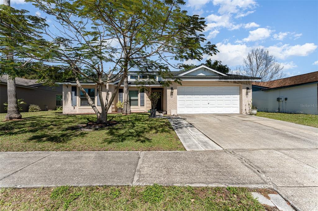 Picture of 712 Hazy Meadow Court, Brandon, FL 33510