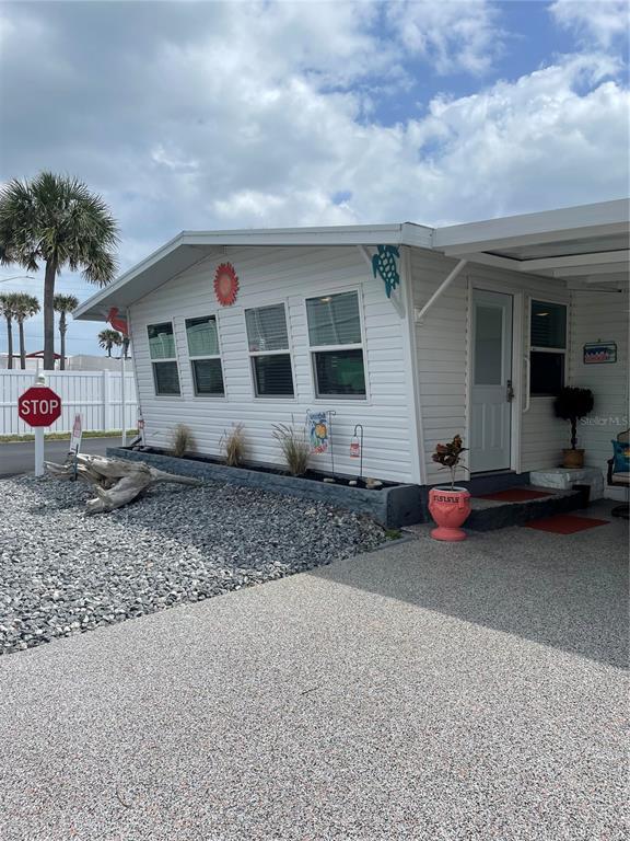 Picture of 102 Merrimac Dr, Flagler Beach FL 32136