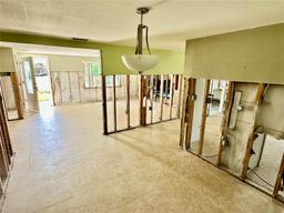 Picture of 8537 Horizon Lane, Hudson, FL 34667