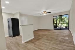 Picture of 2548 Oak Park Way Unit 102, Orlando, FL 32822
