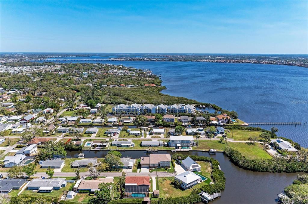 Picture of 515 Leffingwell Avenue Unit 210, Ellenton, FL 34222