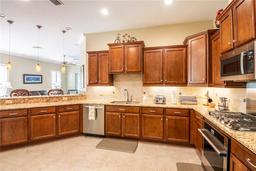 Picture of 2923 Devonoak Boulevard, Land O Lakes, FL 34638