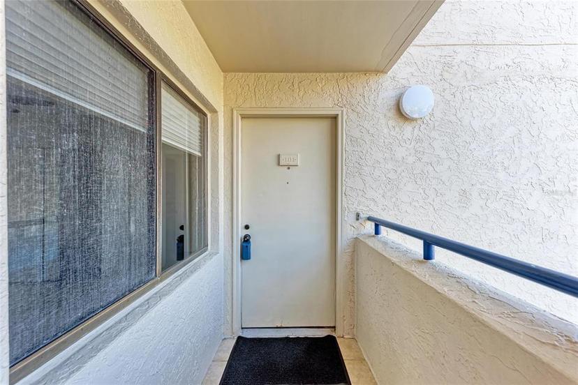 Picture of 835 S Osprey Avenue Unit 101, Sarasota FL 34236