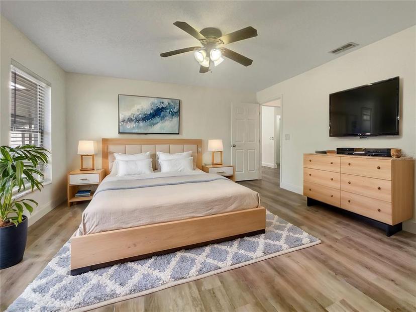Picture of 3527 65Th Avenue Circle E, Sarasota FL 34243
