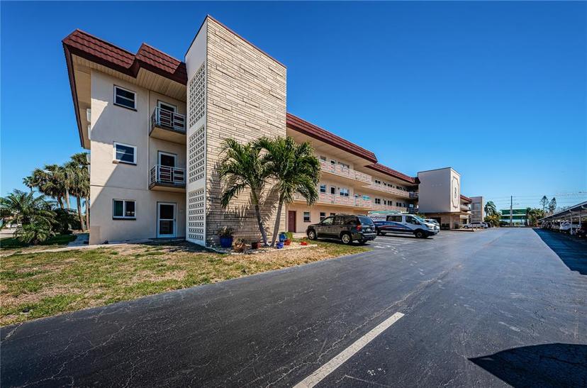 Picture of 3010 59Th Street S Unit 314, Gulfport FL 33707