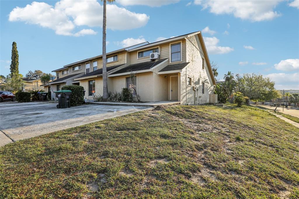 Picture of 1239 Woodman Way, Orlando, FL 32818