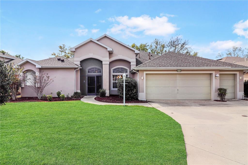 Picture of 20755 Queen Alexandra Drive, Leesburg, FL 34748