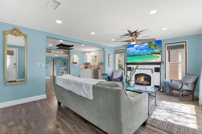 Picture of 4831 Fairfield Avenue S, St Petersburg FL 33711