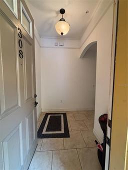 Picture of 325 NW 14Th Street Unit 308, Gainesville, FL 32603