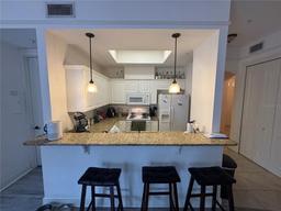 Picture of 325 NW 14Th Street Unit 308, Gainesville, FL 32603