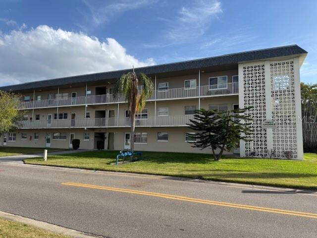 Picture of 5720 13Th Avenue N Unit 105B, St Petersburg FL 33710