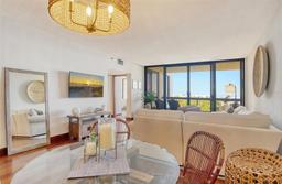 Picture of 1930 Harbourside Drive Unit 136, Longboat Key, FL 34228