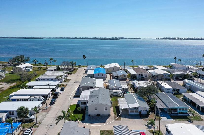 Picture of 10315 Cortez Road W Unit 1G, Bradenton FL 34210