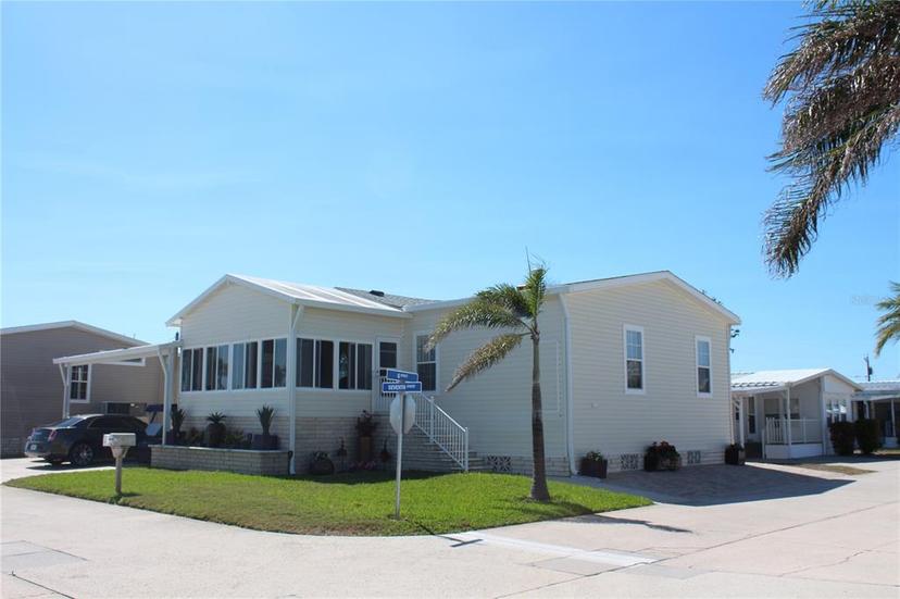 Picture of 10315 Cortez Road W Unit 1G, Bradenton FL 34210