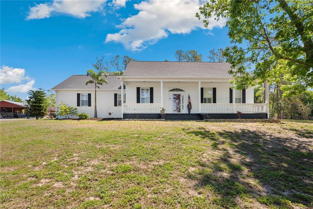 Picture of 15124 Appaloosa Hills Drive, Dade City, FL 33523