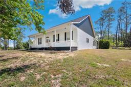 Picture of 15124 Appaloosa Hills Drive, Dade City, FL 33523