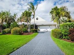 Picture of 1511 N Lake Shore Drive, Sarasota, FL 34231