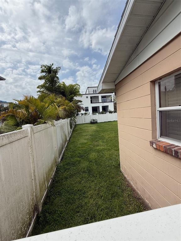Picture of 205 S Shore Crest Drive, Tampa FL 33609