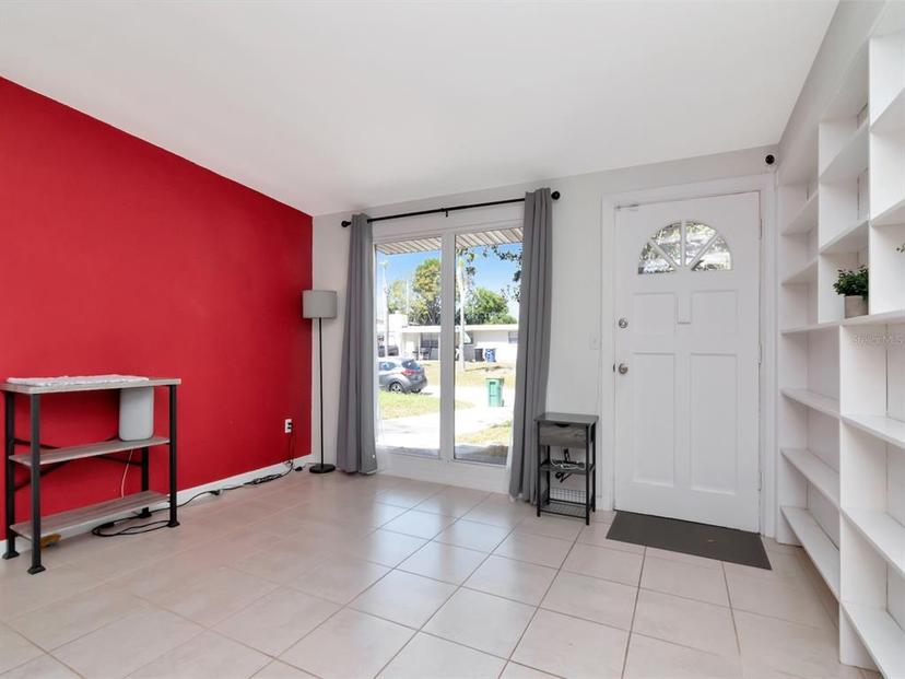 Picture of 2127 Alemanda Drive, Clearwater FL 33764