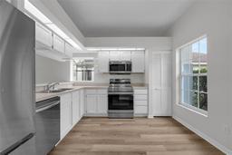 Picture of 5669 Parkview Lake Drive, Orlando, FL 32821
