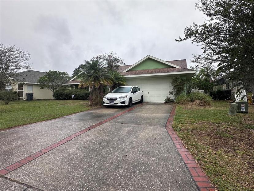 Picture of 123 Breezy Oaks Court, Davenport FL 33896