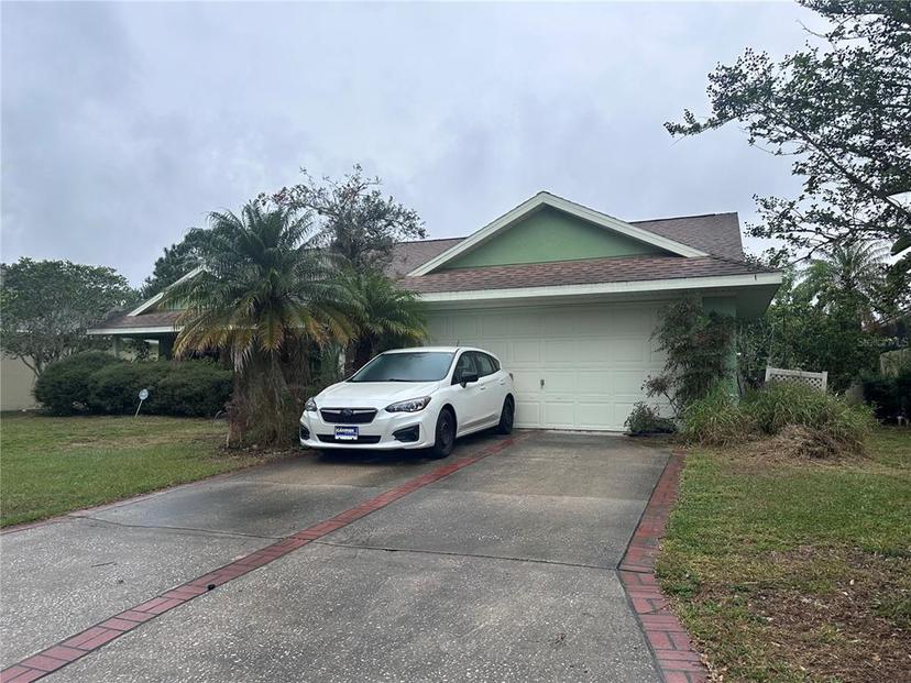 Picture of 123 Breezy Oaks Court, Davenport FL 33896