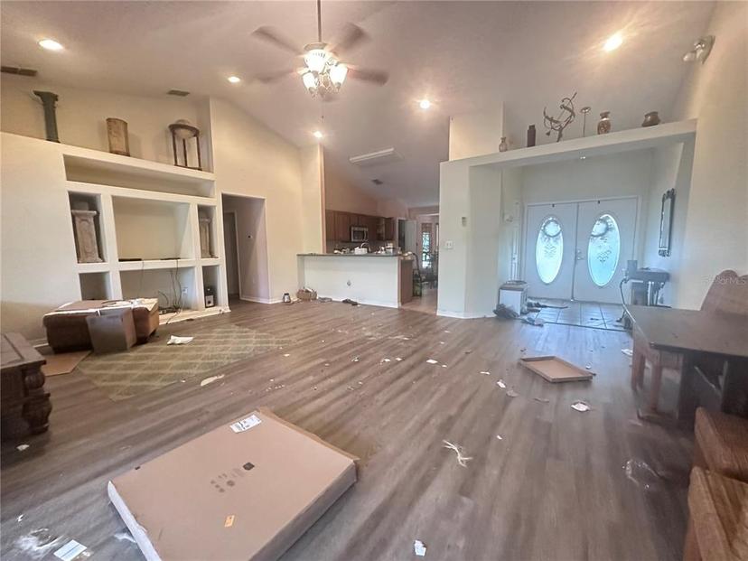 Picture of 123 Breezy Oaks Court, Davenport FL 33896