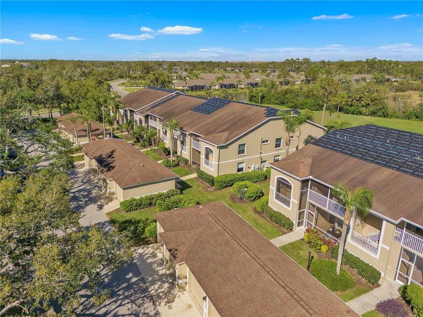 Picture of 5211 Mahogany Run Avenue Unit 126, Sarasota FL 34241