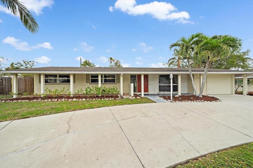 Picture of 2905 Bougainvillea Street, Sarasota FL 34239