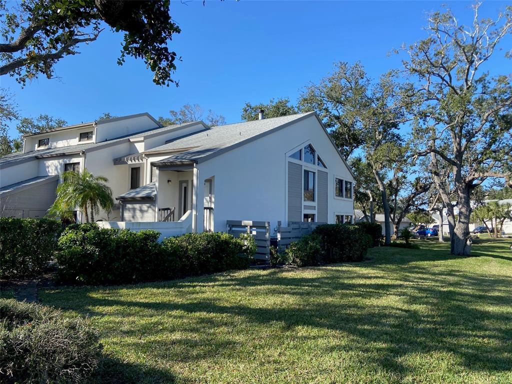 Picture of 11450 Harbor Way Unit 5002, Largo, FL 33774