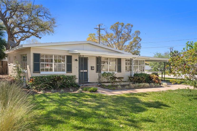 Picture of 4630 W Bay Villa Avenue, Tampa FL 33611