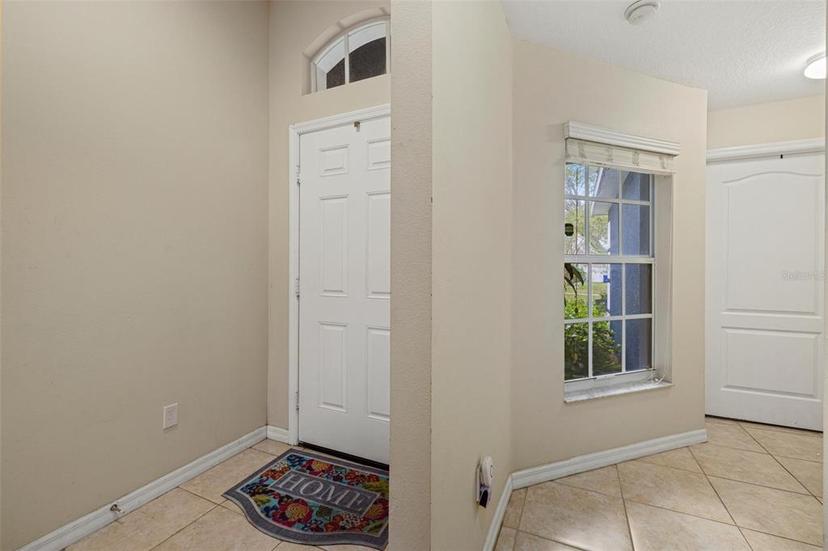Picture of 8339 Canterbury Lake Boulevard, Tampa FL 33619