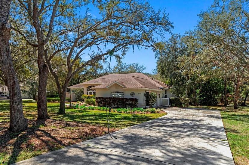 Picture of 4130 N Indianhead Road, Hernando FL 34442