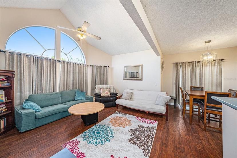 Picture of 12253 Armenia Gables Circle Unit 12253, Tampa FL 33612