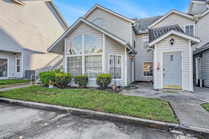 Picture of 12253 Armenia Gables Circle Unit 12253, Tampa FL 33612