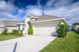 Picture of 1061 Citrus Landings Boulevard, Davenport, FL 33837