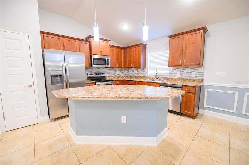 Picture of 1061 Citrus Landings Boulevard, Davenport FL 33837