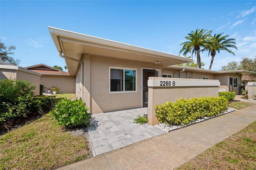 Picture of 2260 Oak Neck Road Unit B, Clearwater FL 33763