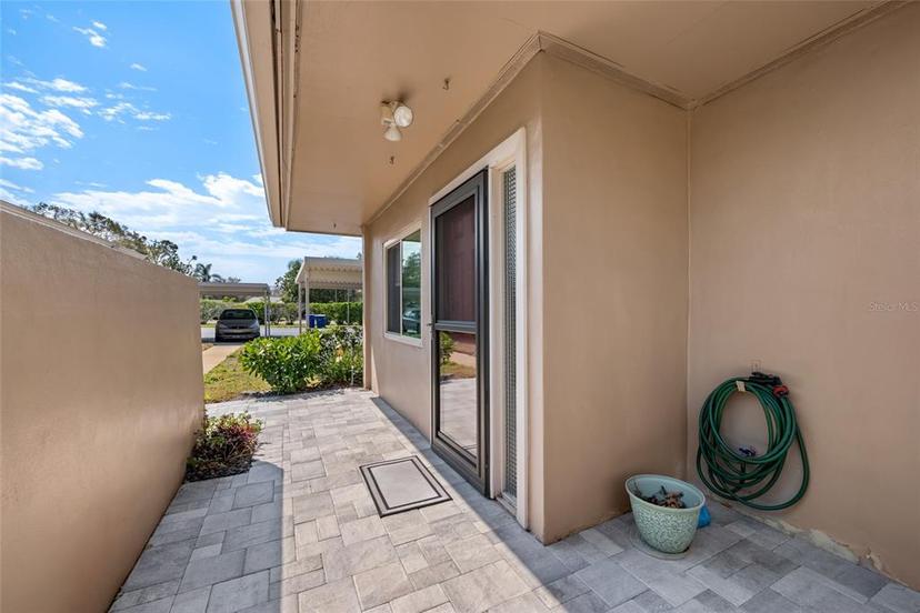 Picture of 2260 Oak Neck Road Unit B, Clearwater FL 33763