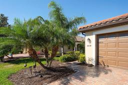Picture of 6638 Willowshire Way, Bradenton, FL 34212