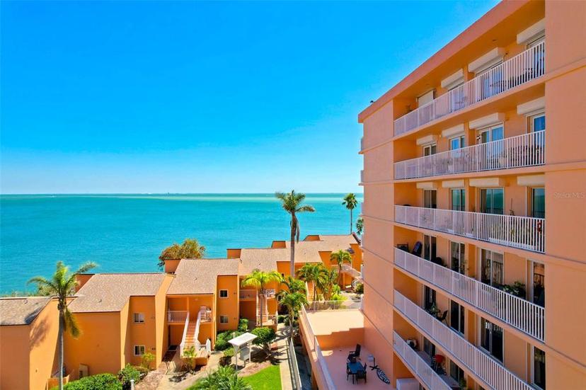 Picture of 7432 Sunshine Skyway Lane S Unit 602, St Petersburg FL 33711