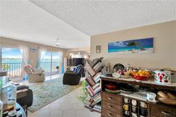 Picture of 7432 Sunshine Skyway Lane S Unit 502, St Petersburg, FL 33711