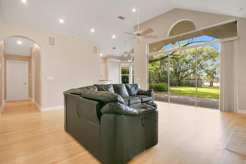 Picture of 5850 Sheryl Anita Street, Oviedo FL 32765