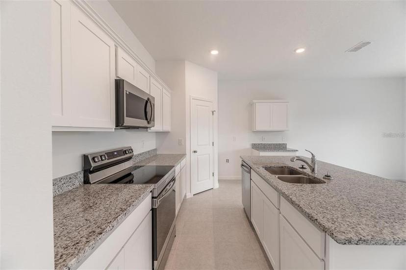 Picture of 1409 Dalkeith Cove, Sanford FL 32771